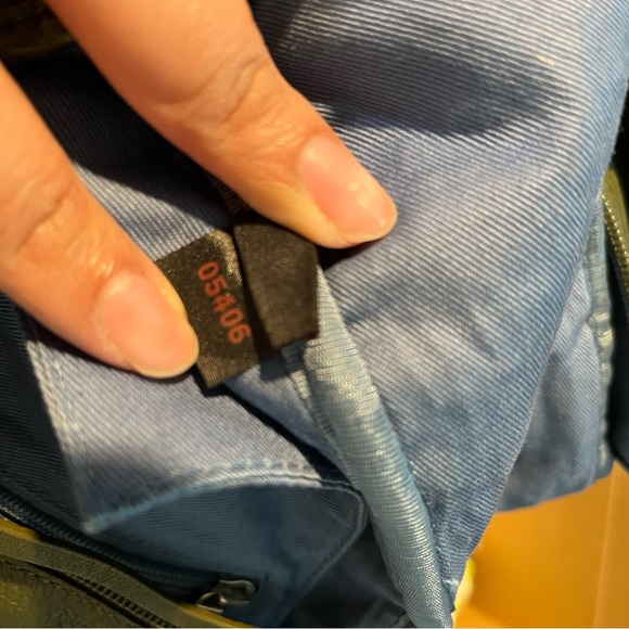 TUMI Wool Leather Trim Tote Shoulder Bag and Wallet Brown Green 13"x9.5" Circles - Picture 8 of 16